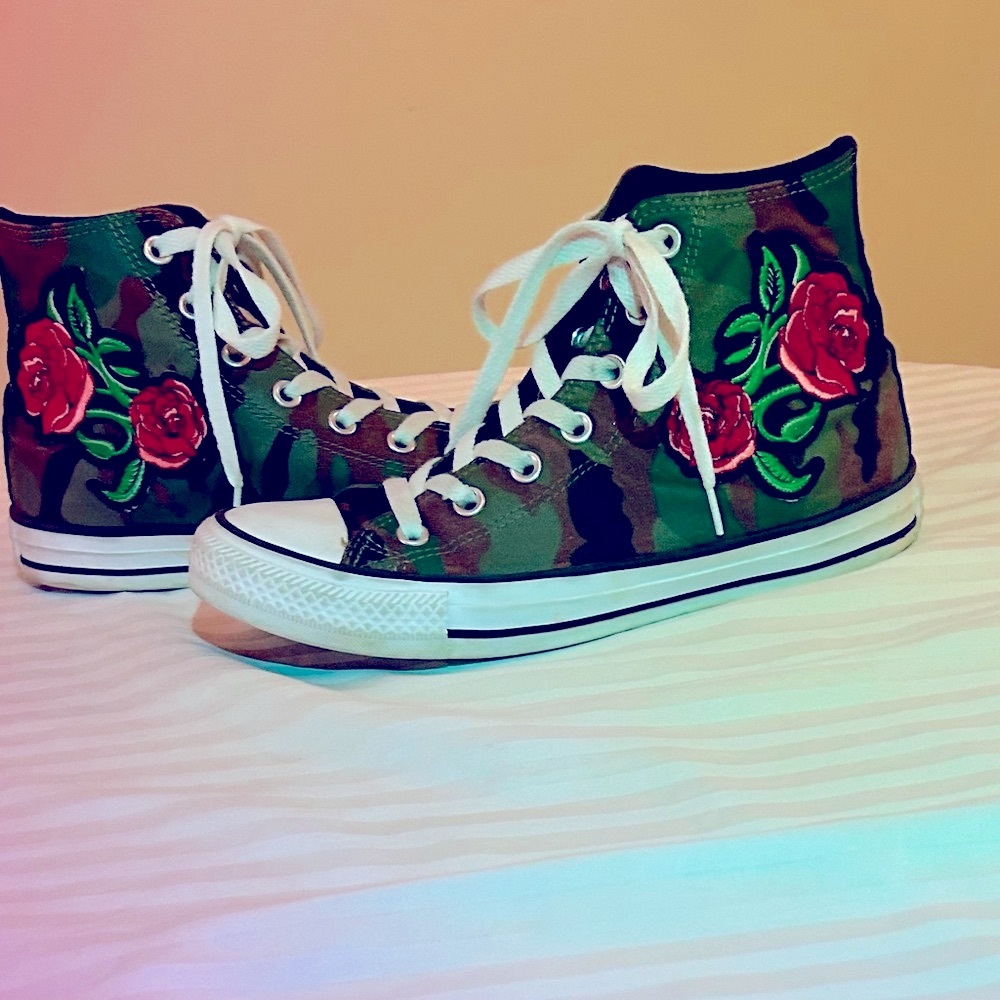 Camouflage High-Top Sneakers with Red Rose Embroidery